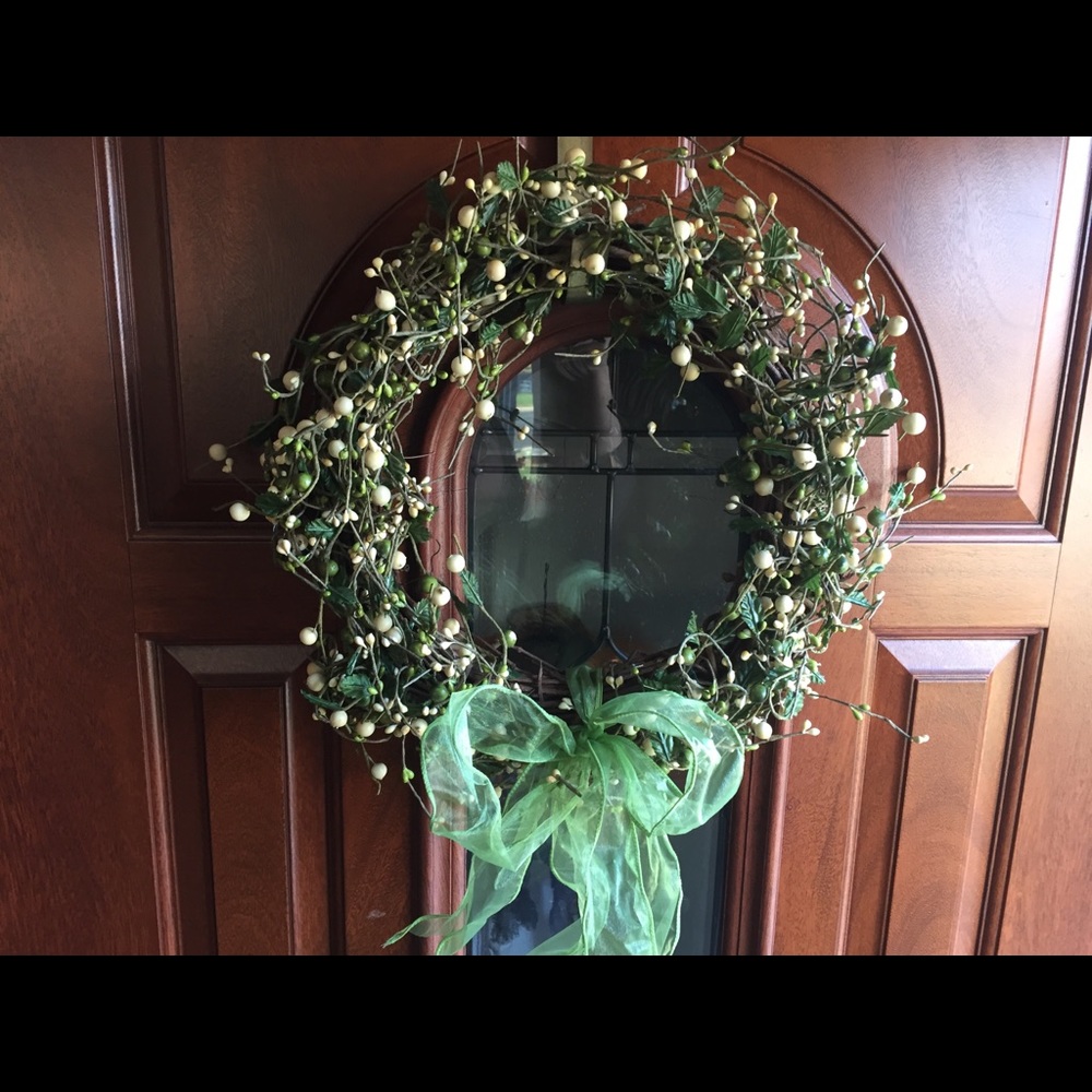 Decorative wreath